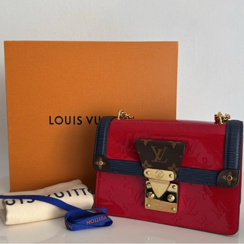 Louis Vuitton Women's Bag